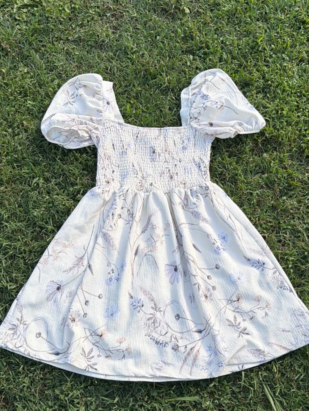 H&M White Floral Smocked Puff-Sleeve Dress with Lavender Accents